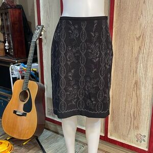 Grace elements embroidered skirt
